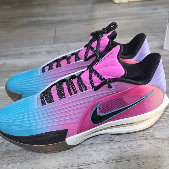 Nike GT Cut 3 Turbo Pink and Blue Shoes - Picture 2 of 4